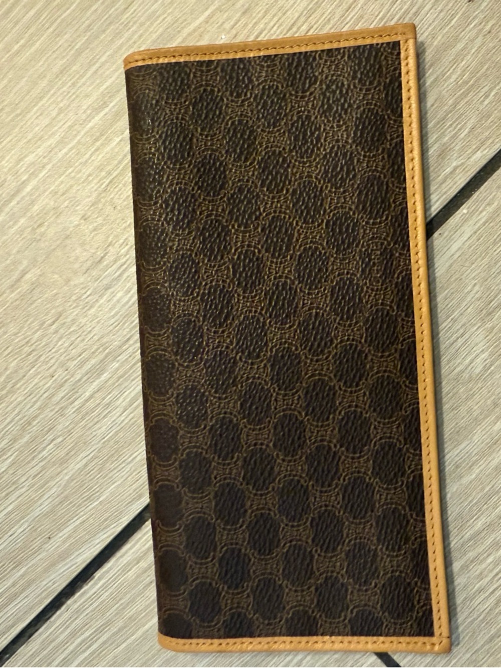 Preloved Celine Brown Signature Long Wallet with Tan Trim - Picture 2 of 16